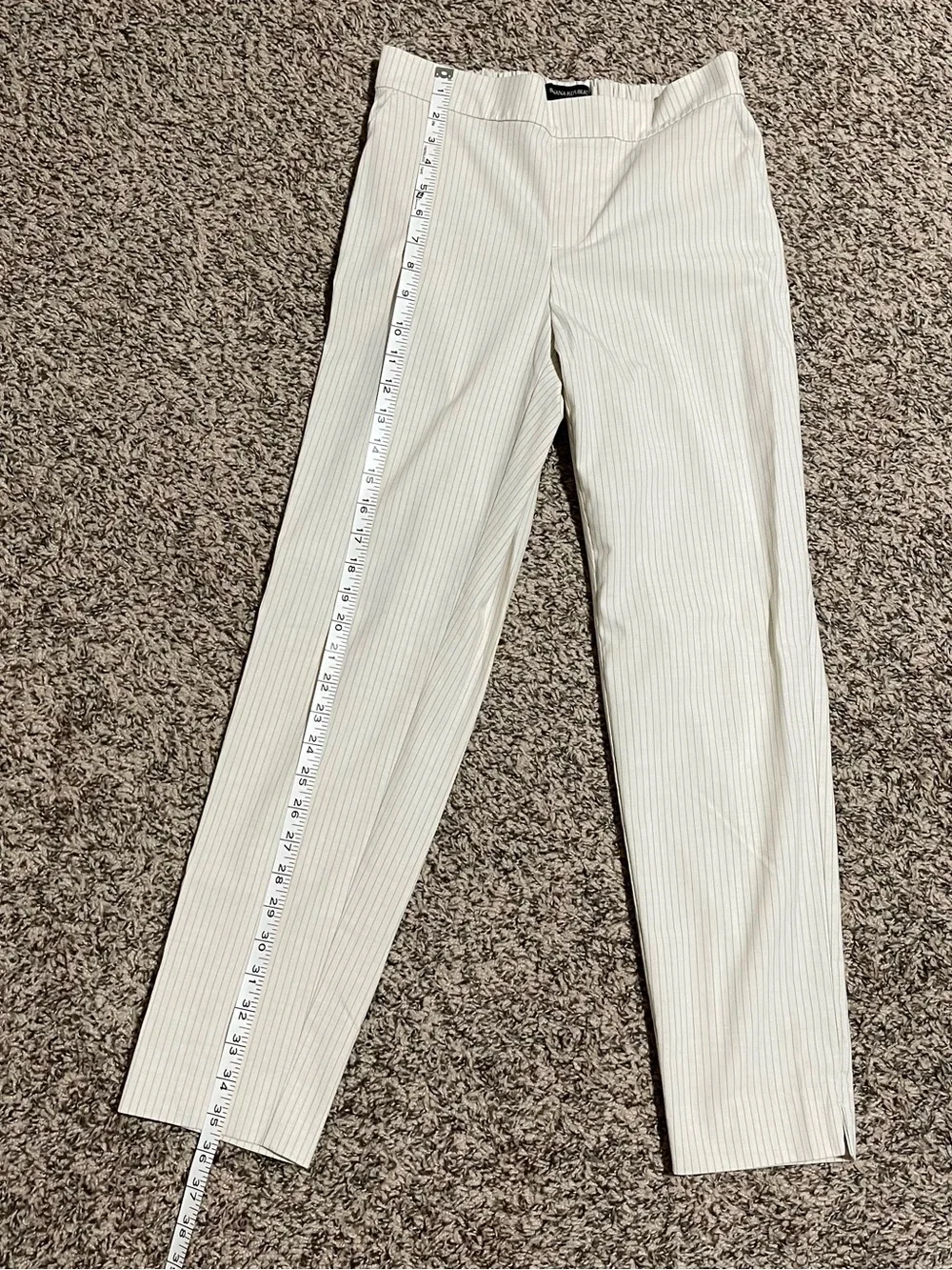 Women's pants Banana Republic Hayden Pant size 2 pinstripe white